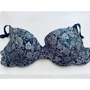 T-Shirt Bra Women's Size 36B Lightly Lined Full Coverage Blue And White Floral